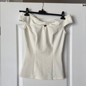 Le Chateau Off-Shoulder White Top